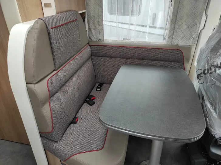 Fahrzeugbild Malibu I 441 KB-LE lightweight 3.5t #11