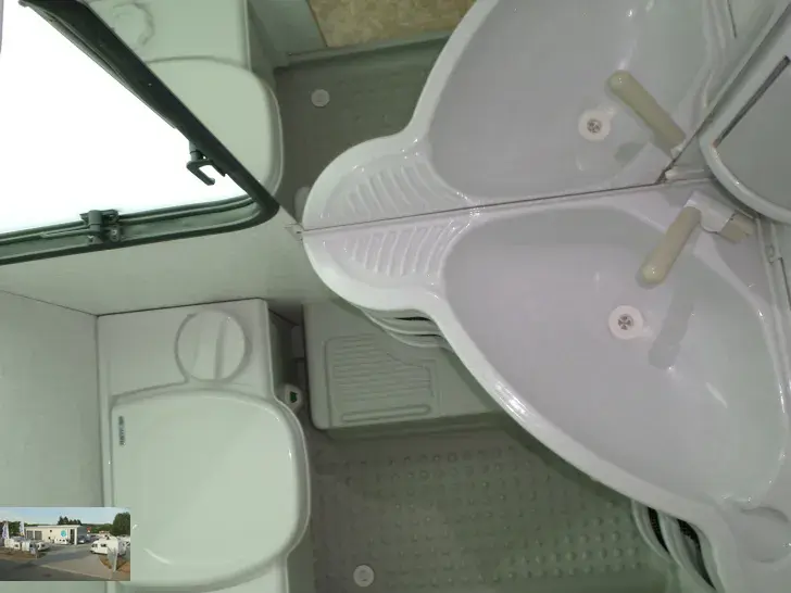 Fahrzeugbild Adria Unica A 430 DK Nr. 10 - Etagenbetten #25