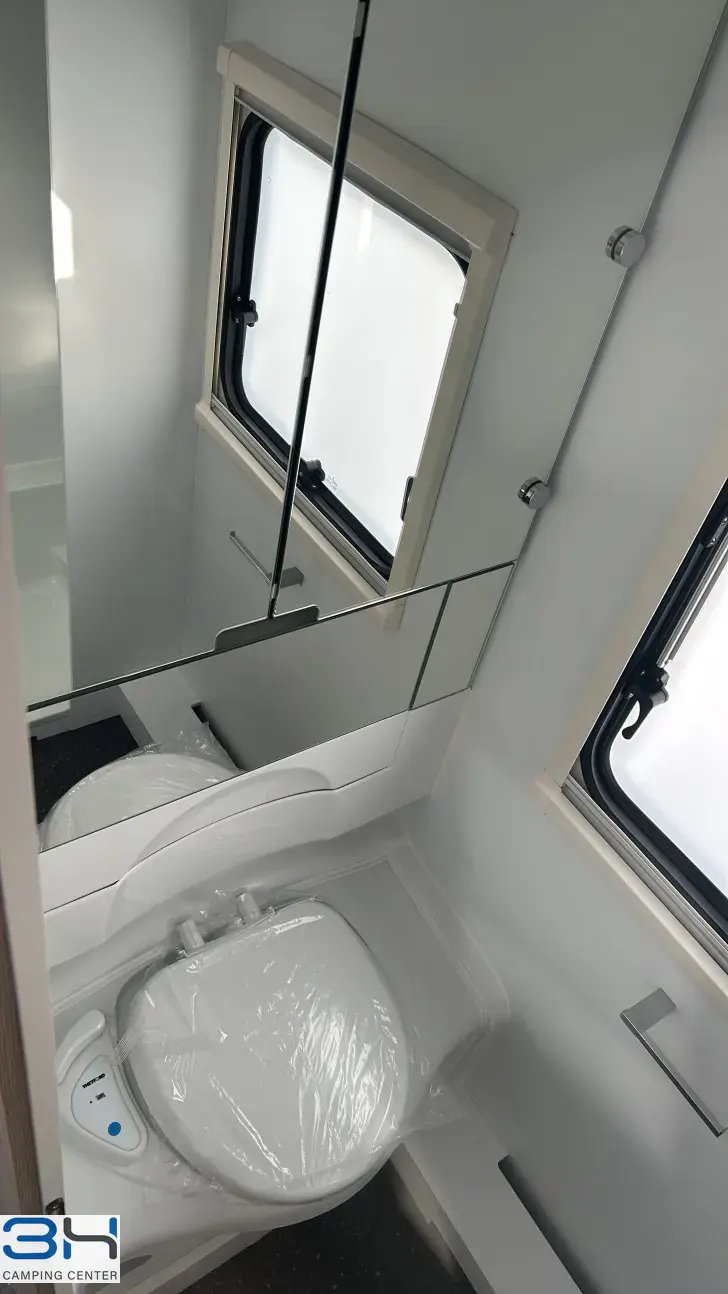 Toilette Adria Altea 552 PK 60Y Selection