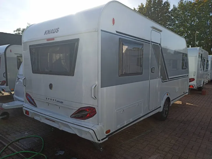 Schräg Hinten Knaus Sport 500 FU ePOWER SELECTION gebraucht wie neu