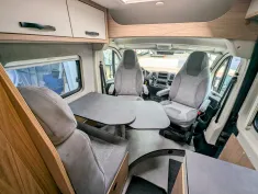 Bild 5 Pössl D-Line 2WIN Plus AUTOMATIKGETRIEBE, RFK, ALU