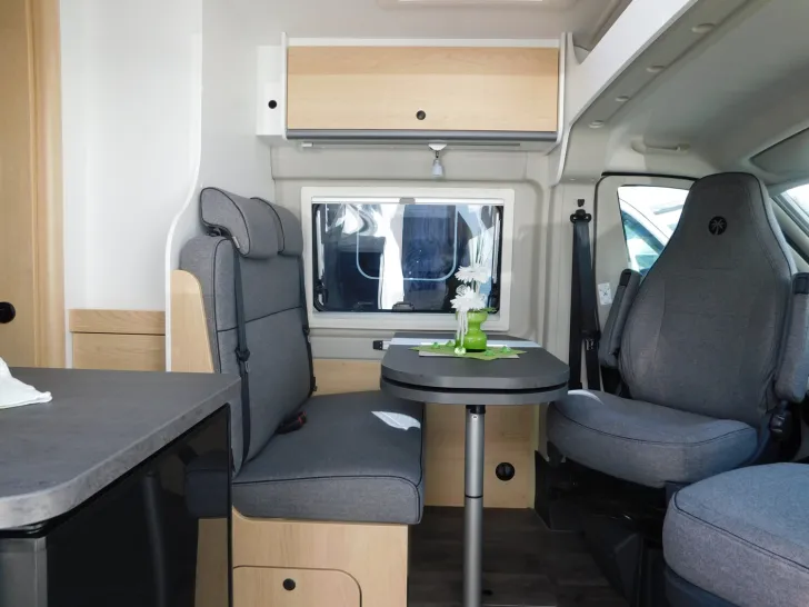 Fahrzeugbild Sunlight Cliff 640 AWT iso+beheizt, Markise, 90L Diesel #6