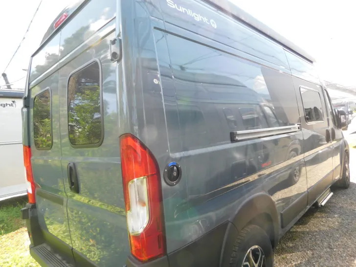 Fahrzeugbild Sunlight Cliff X 600 Maxi-Chassis, Schwenkbad, Skyroof #5