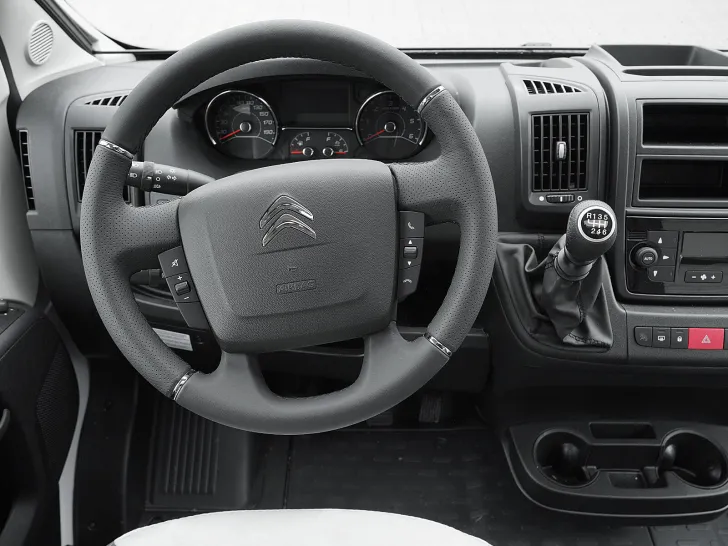 Fahrzeugbild Sunlight VAN ADVENTURE ED V 66 #12