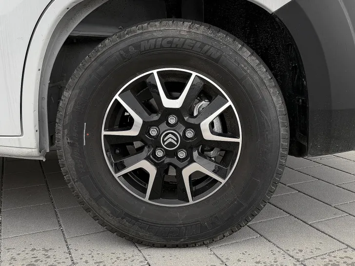 Fahrzeugbild Pössl D-LINE 2WIN R PLUS #8