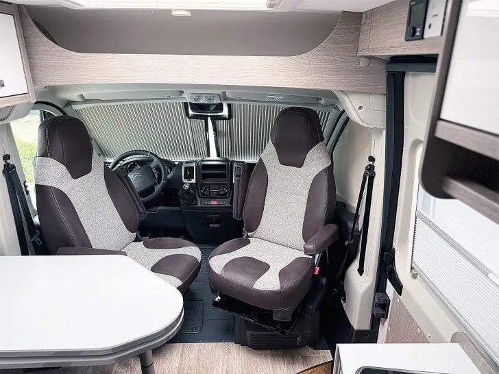 Fahrzeugbild Pössl D-LINE 2WIN R PLUS #10