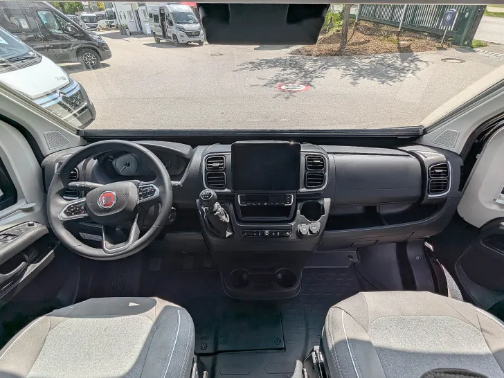 Fahrzeugbild Pössl H-LINE SUMMIT 640 SHINE #10