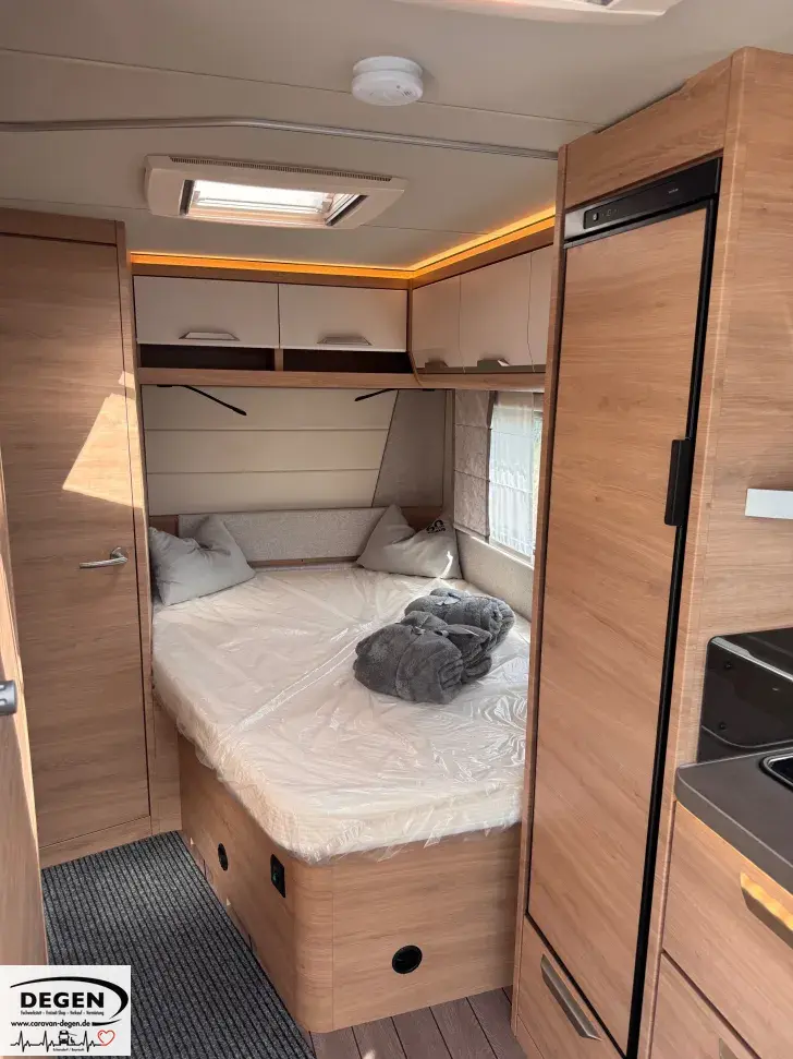 Fahrzeugbild Knaus Südwind 500 UF 60 YEARS Serviceklappe VR, Mono CS #9