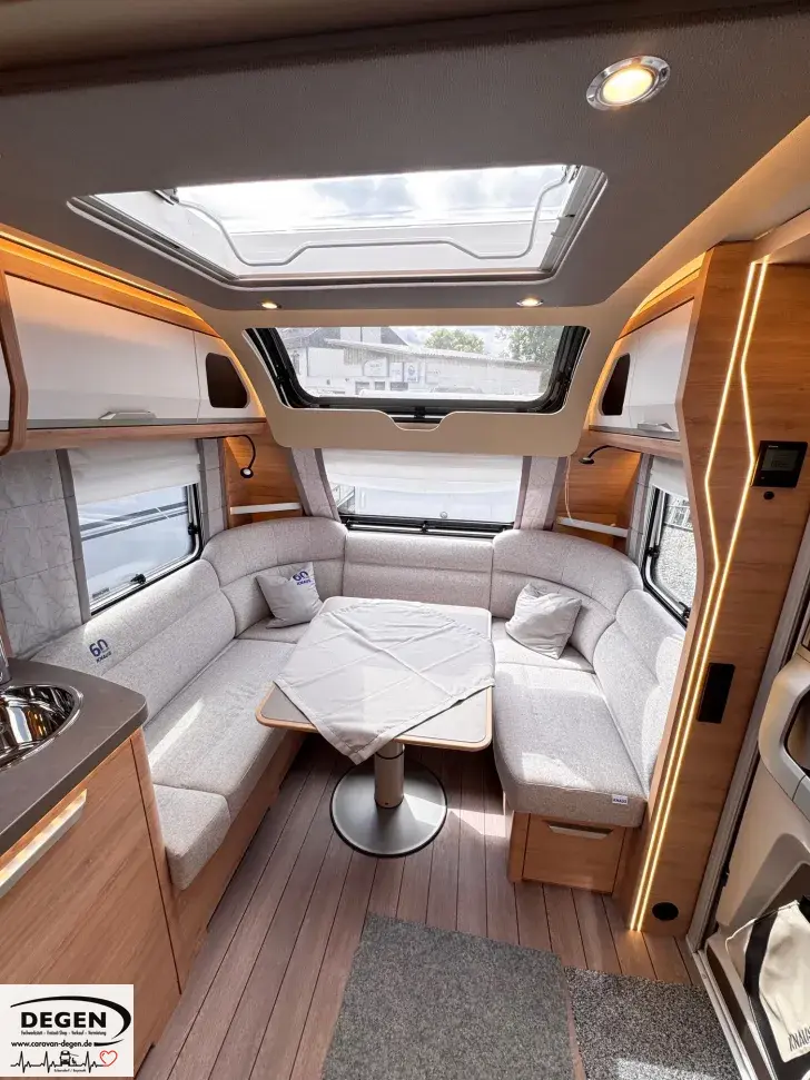 Fahrzeugbild Knaus Südwind 500 UF 60 YEARS Serviceklappe VR, Mono CS #14