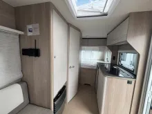 Fahrzeugbild Bürstner Premio Life 430 TS Sofort verfügbar - Modell 2025 #6