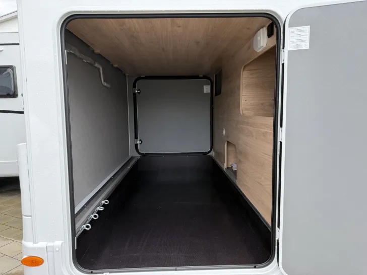 Fahrzeugbild Glücksmobil TEILINTEGRIERTE 741 EBL #6