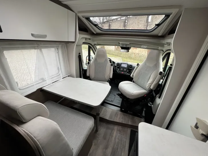 Fahrzeugbild Carado VAN V337 Pro #29