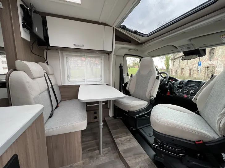 Fahrzeugbild Carado VAN V337 Pro #31