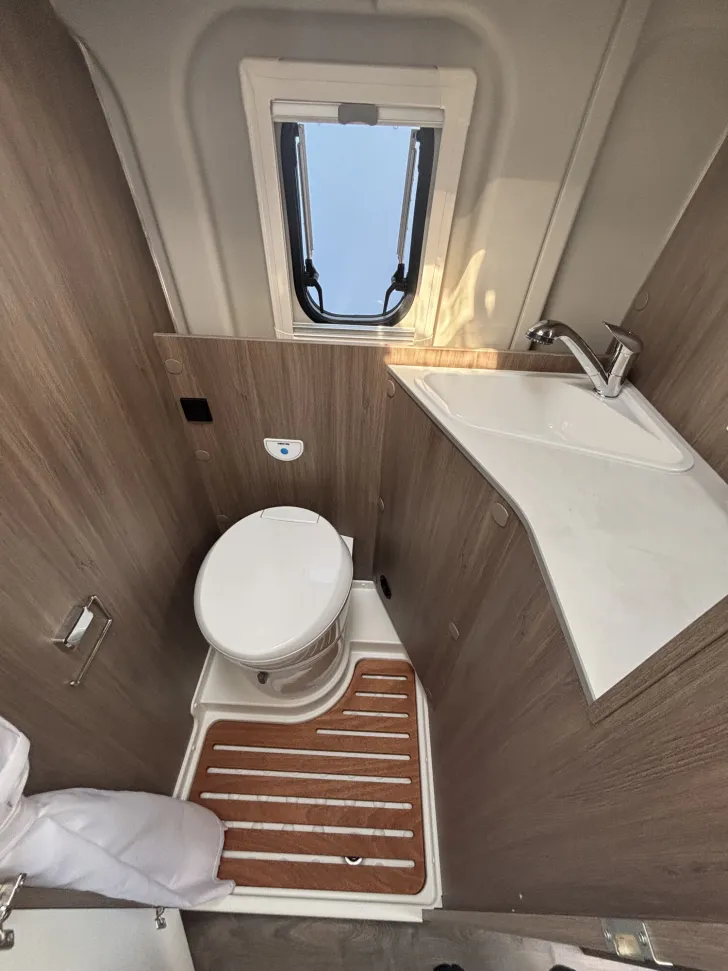 Fahrzeugbild Carado CV 600 #10