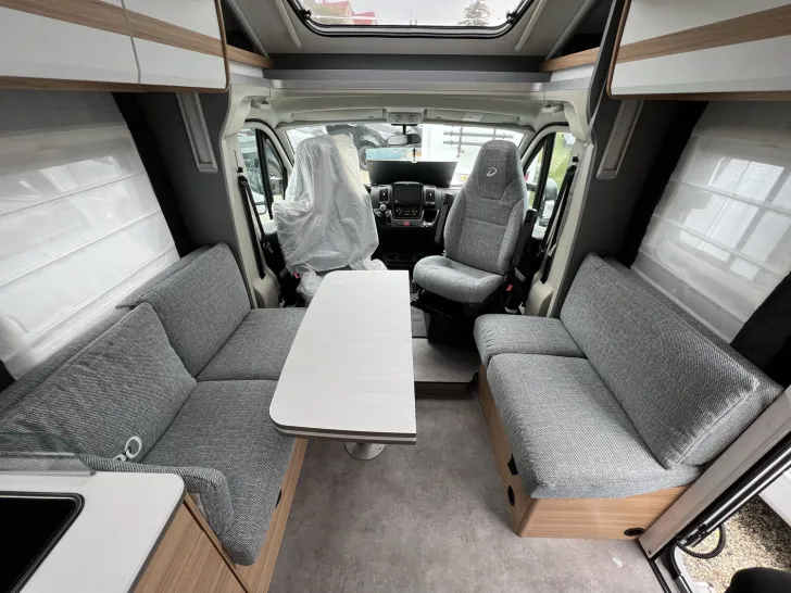 Fahrzeugbild Dethleffs Just 90 T 7052 DBL #9