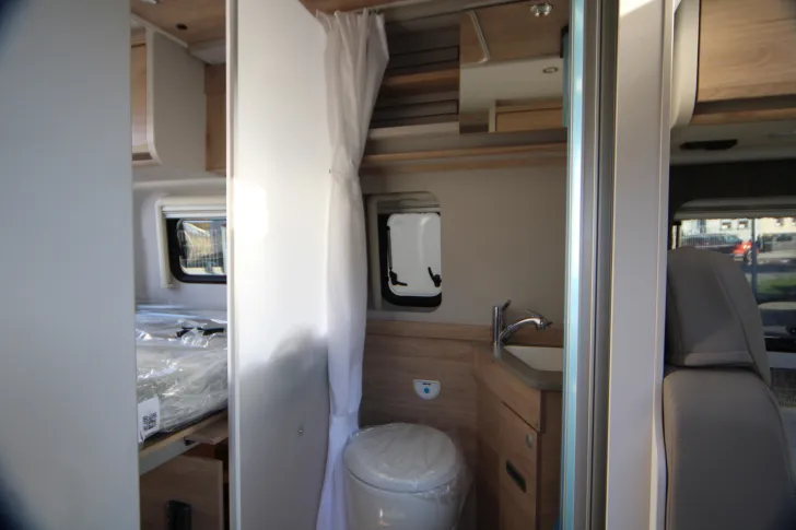 Fahrzeugbild Dethleffs Globetrail 590 C Ford #9