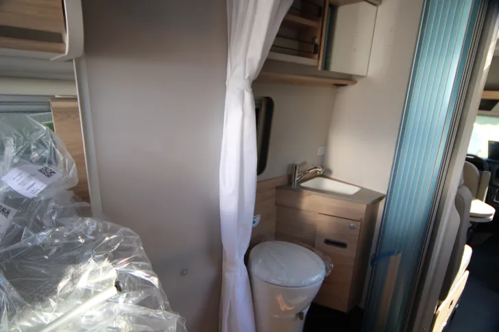 Fahrzeugbild Dethleffs Globetrail 590 C Ford #10