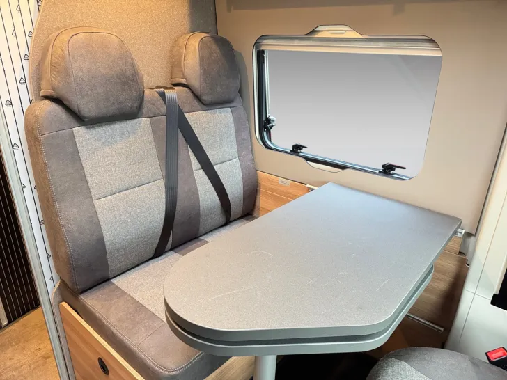 Fahrzeugbild Dethleffs Globetrail Classic 540 DR Fiat Aufstelldach! #12