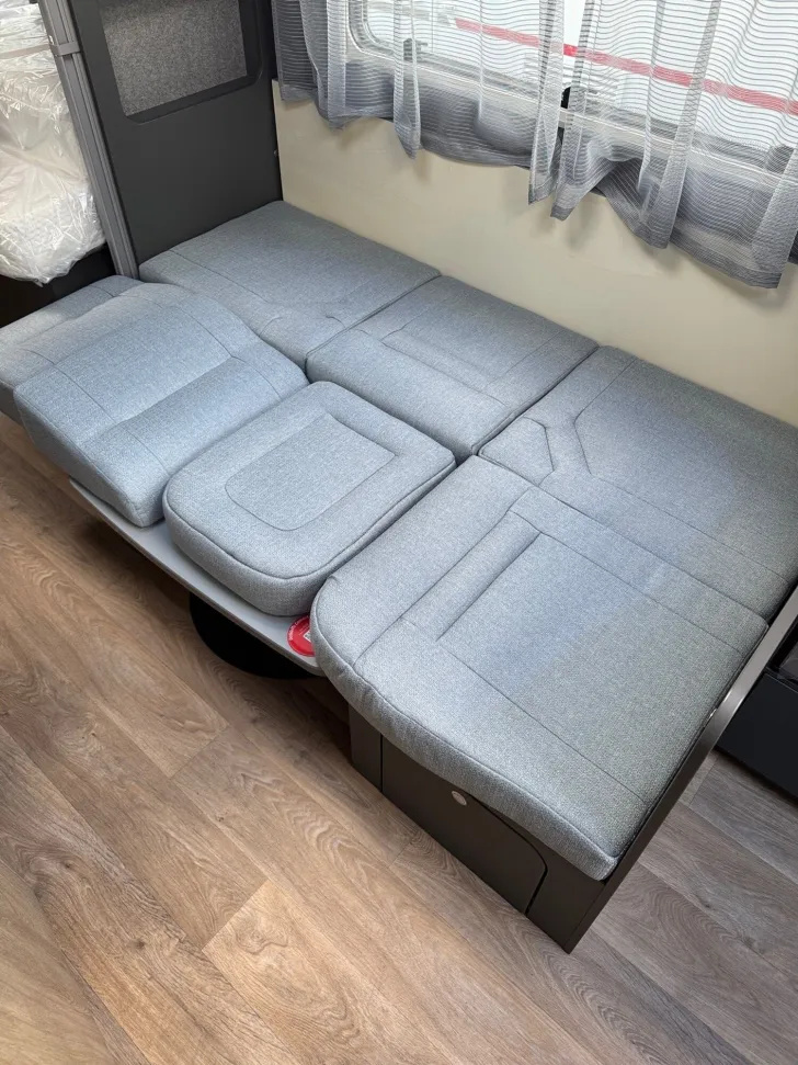 Fahrzeugbild Dethleffs Beduin Scandinavia 550 BET Abverkauf! #11