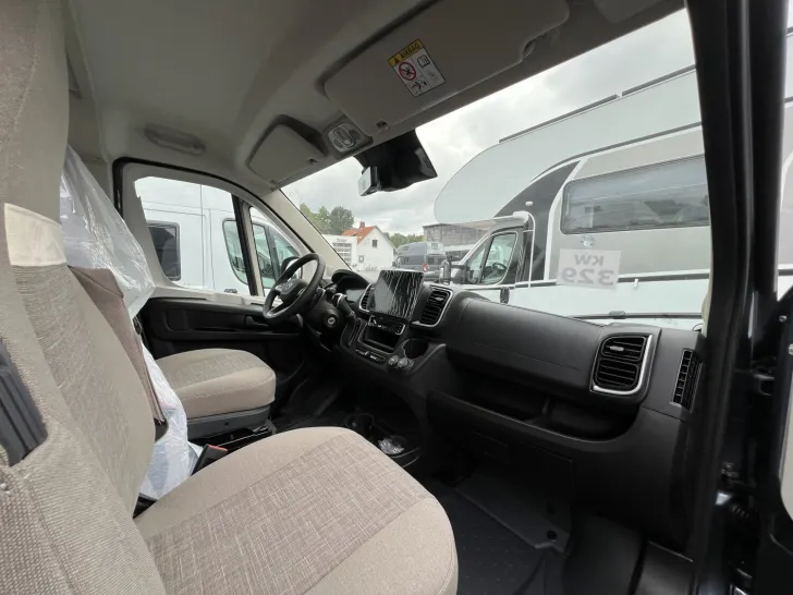 Fahrzeugbild Pössl Summit 600 Plus Citroen 140 PS sofort verfügbar #13
