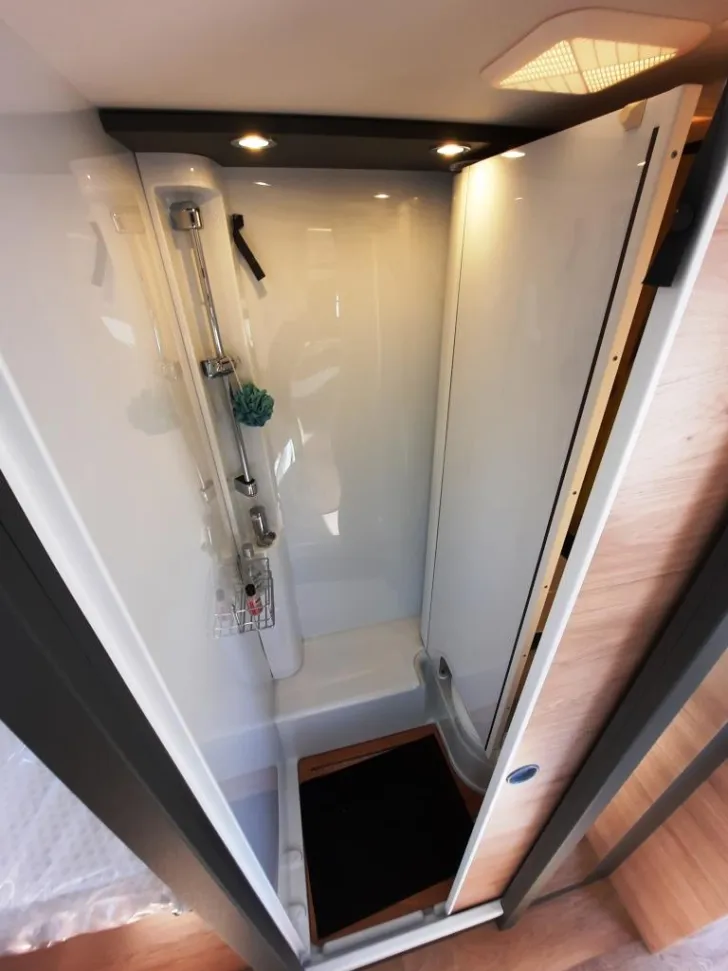Fahrzeugbild Dethleffs Globebus T 4 ACTIVE Verfüg./Sparen Sie 10.058,- € #16
