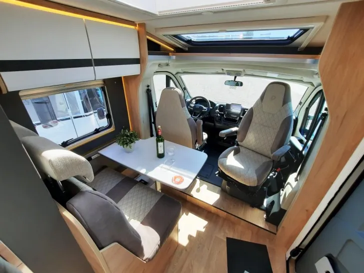 Fahrzeugbild Dethleffs Globebus T 4 ACTIVE Verfüg./Sparen Sie 10.058,- € #8
