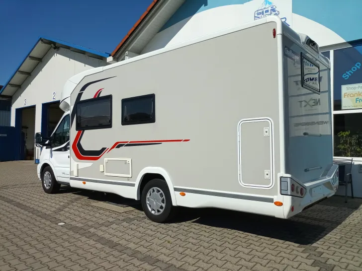Fahrzeugbild Challenger Teilintegriert 380 Graphite #6