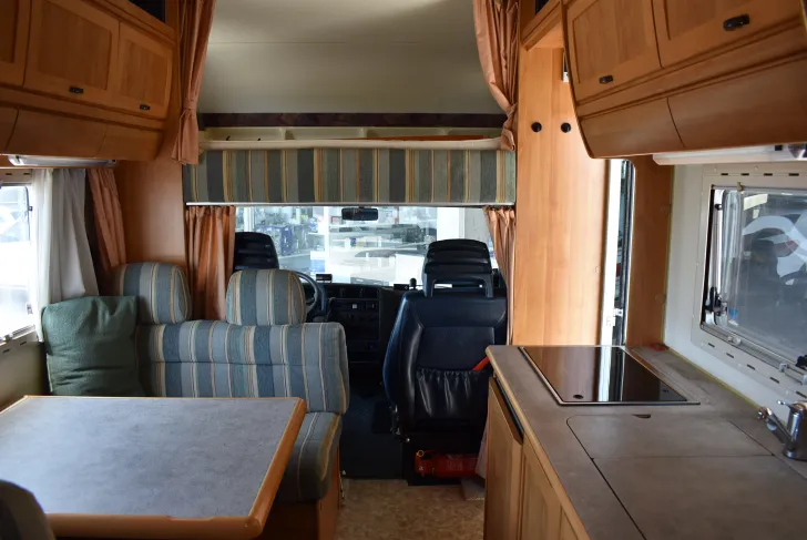 Fahrzeugbild Hymer Camp 564 #10