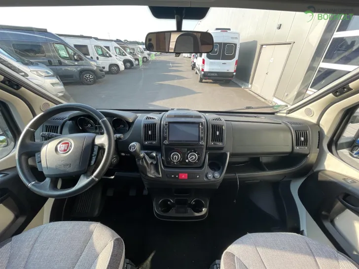 Fahrzeugbild Knaus L!VE TI 650 MEG E-Heizung / Kurbelstützen Heck #8