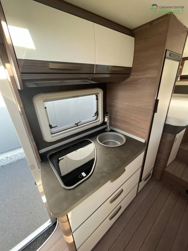 Fahrzeugbild Knaus L!VE TI 650 MEG E-Heizung / Kurbelstützen Heck #11