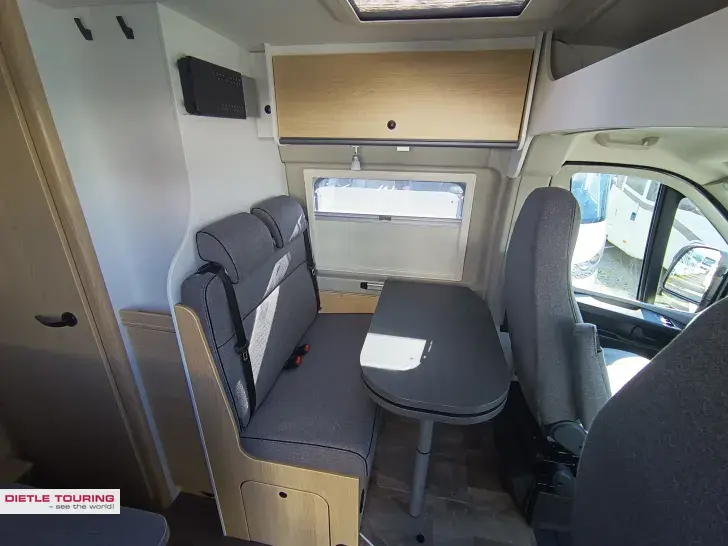 Fahrzeugbild Sunlight Camper Van CLIFF 640 ++ Markise; gr. Tank #6