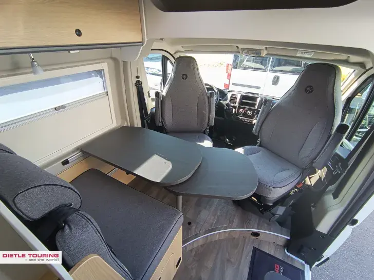 Fahrzeugbild Sunlight Camper Van CLIFF 640 ++ Markise; gr. Tank #7