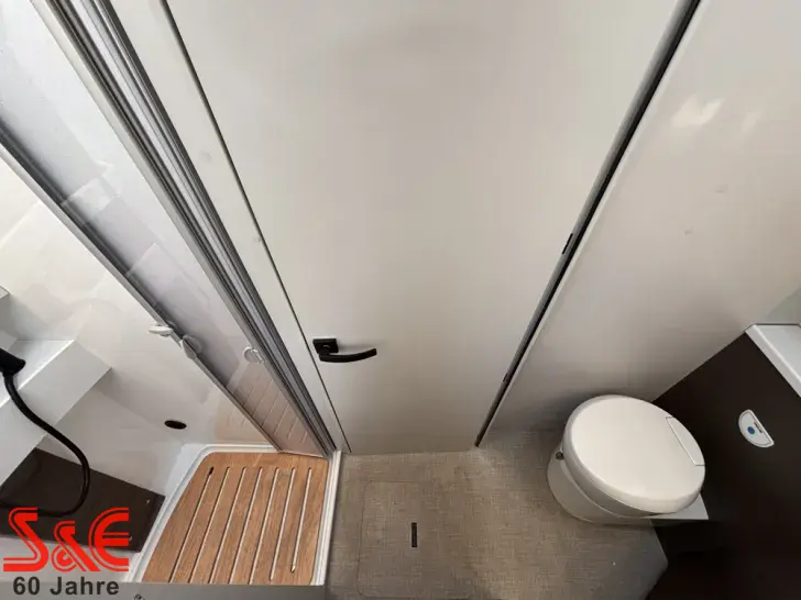 Fahrzeugbild Bürstner B66 TD 732 G #11