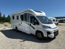 Fahrzeugbild Glücksmobil TEILINTEGRIERTE 741 DBM #1