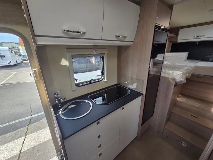 Fahrzeugbild Bürstner Lyseo Time Skyline 690 G #7