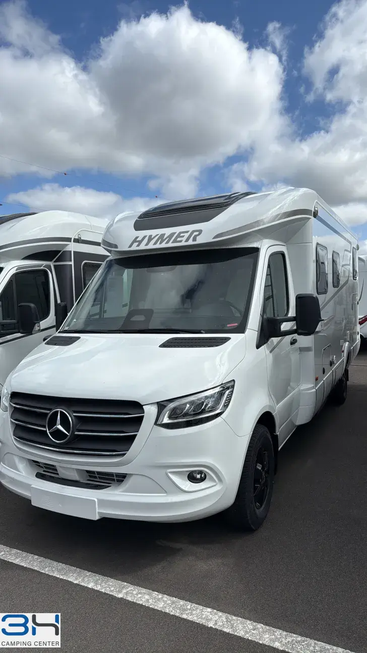 Schräg Vorne Hymer B-Klasse MC T 680 -31.745,-€ ich-will-weg-Preis!