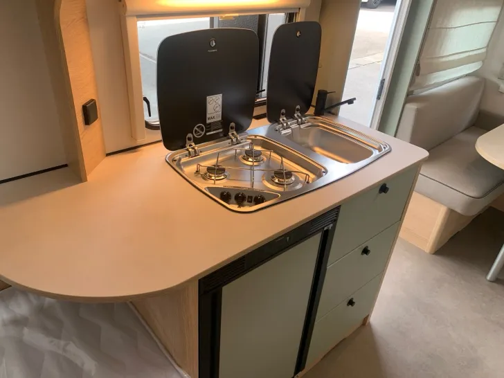 Fahrzeugbild LMC STYLE 460 E #9