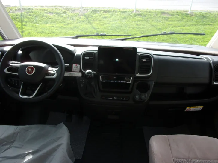 Fahrzeugbild Carthago chic e-line I 51 LE DA Fiat #7