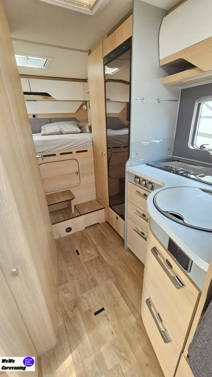 Fahrzeugbild Hymer B-Klasse MC T 550 WhiteLine Sehr gepflegt wenig Kilometer #17