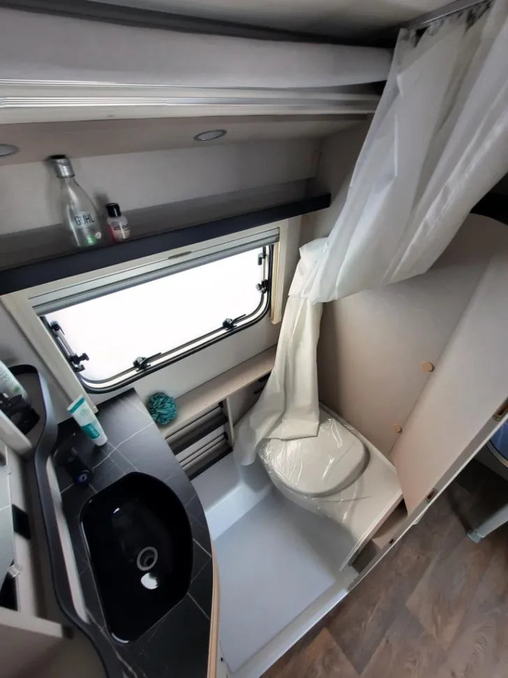 Fahrzeugbild Hymer Eriba Touring 542 Verfüg./Sparen Sie 10.440,- € #16