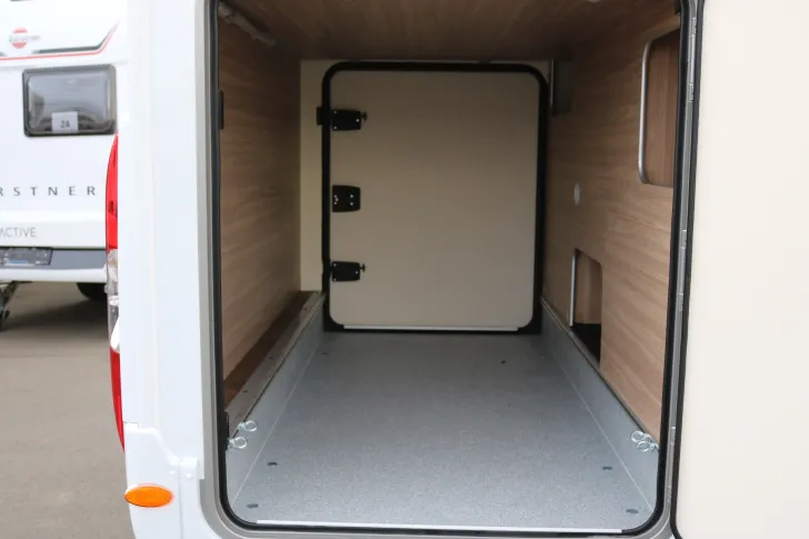 Grundriss Tag Bürstner Limited T 690 G+Kamera+Markise+Nav.