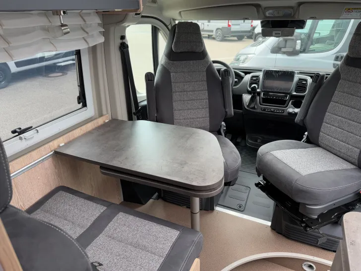 Fahrzeugbild Pössl H-LINE SUMMIT 640 #9