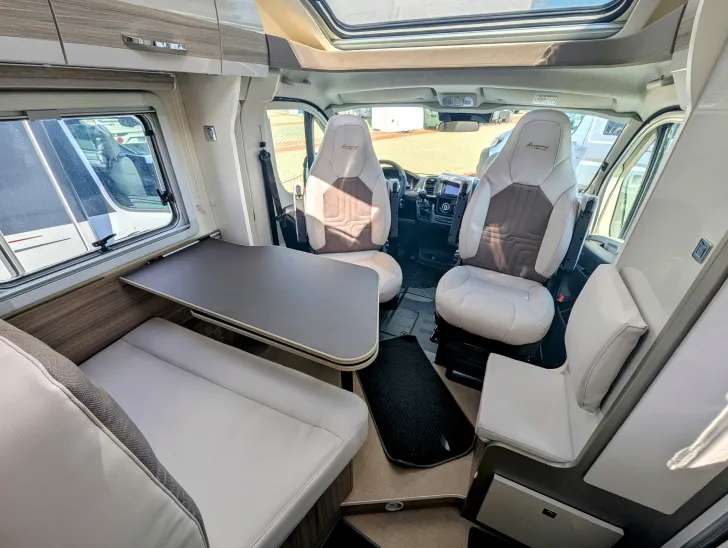 Fahrzeugbild Bürstner Travel Van T 620 G SAT+TV, SOLAR, RFK, ALU, AHK #6