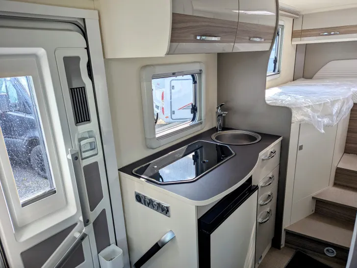 Fahrzeugbild Bürstner Travel Van T 620 G SAT+TV, SOLAR, RFK, ALU, AHK #8