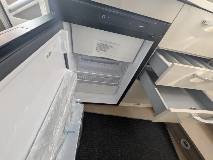 Fahrzeugbild Bürstner Travel Van T 620 G SAT+TV, SOLAR, RFK, ALU, AHK #11
