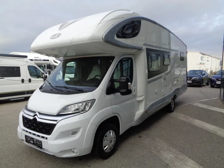 Fahrzeugbild P.L.A. Serie - M 744 #3