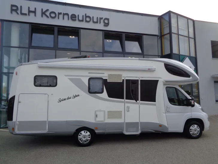 Fahrzeugbild P.L.A. Serie - M 744 #6