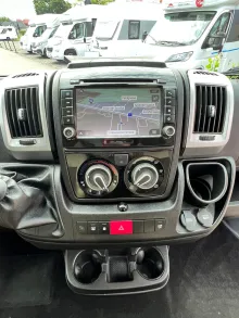 Fahrzeugbild Adria Van Twin 640 SLX #12