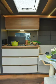 Fahrzeugbild Knaus AZUR 540 UE #8