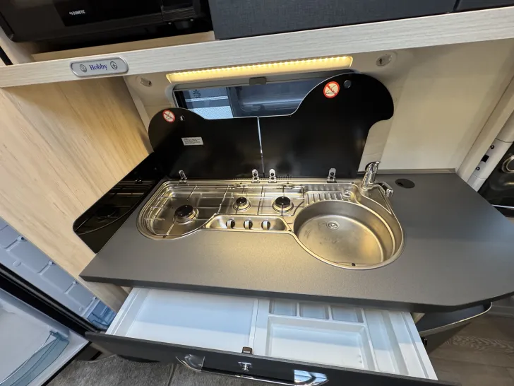 Fahrzeugbild Hobby DE LUXE EDITION 650 KMFe #8